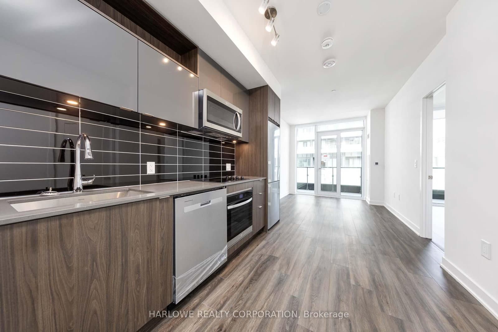 135 Lower Sherbourne Street, Unit 1939 W