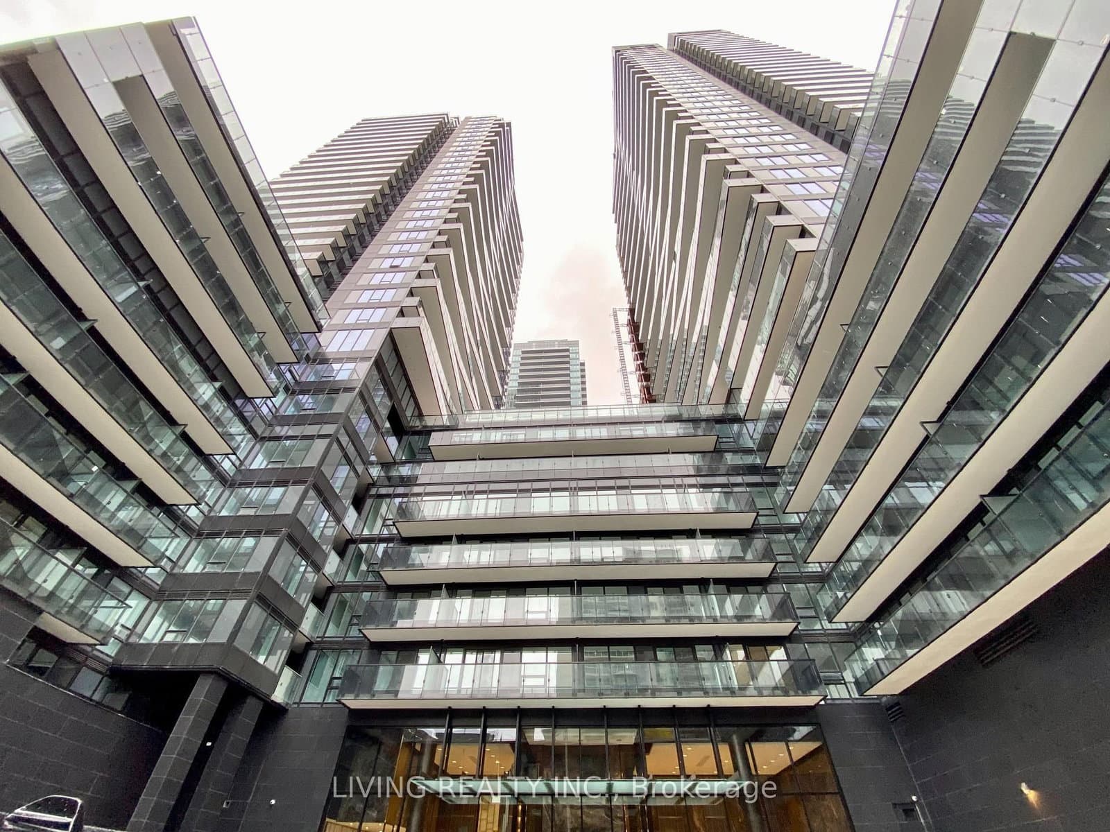 127 Broadway Avenue, Unit 1703