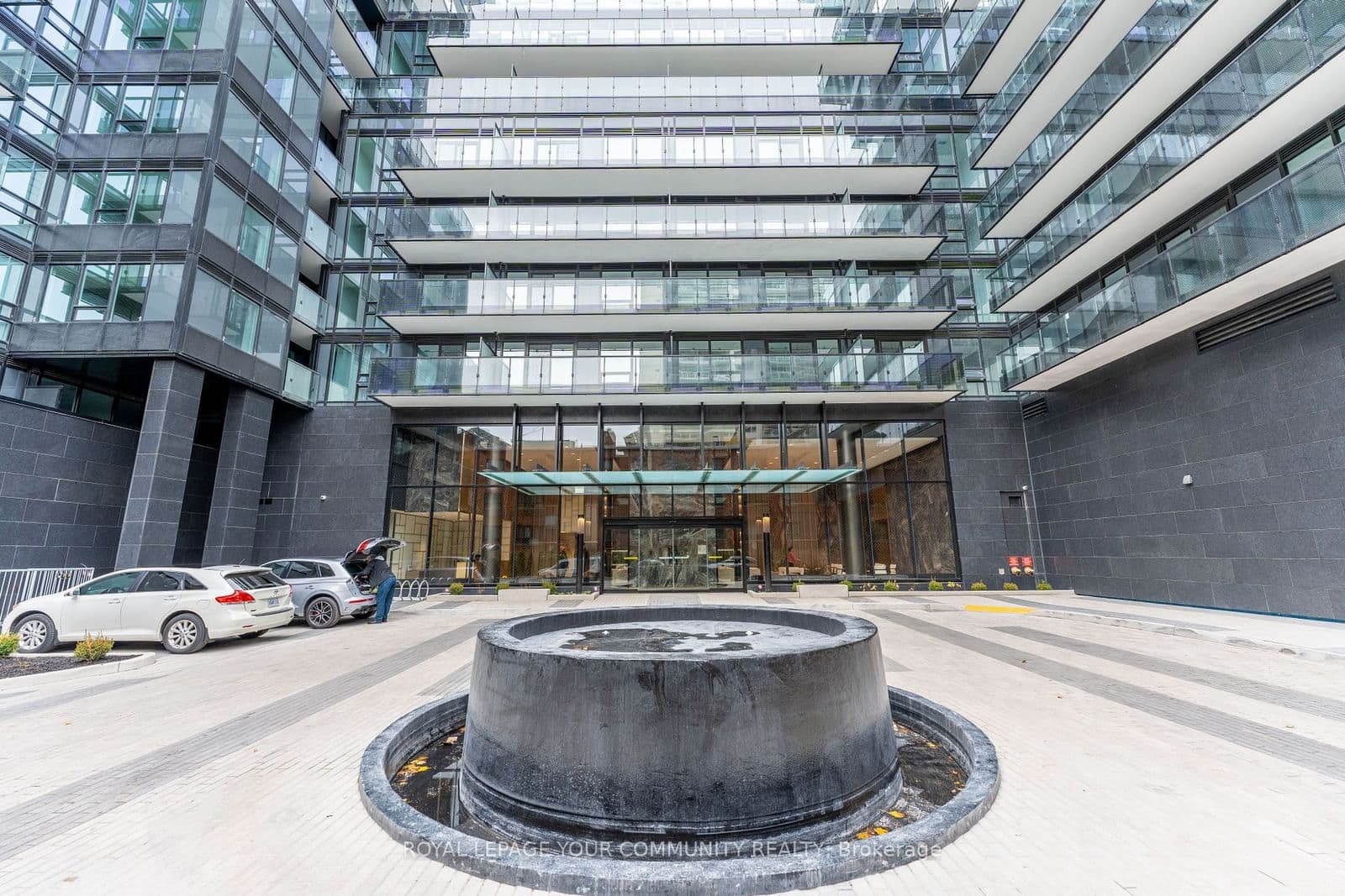 117 Broadway Avenue, Unit 206N