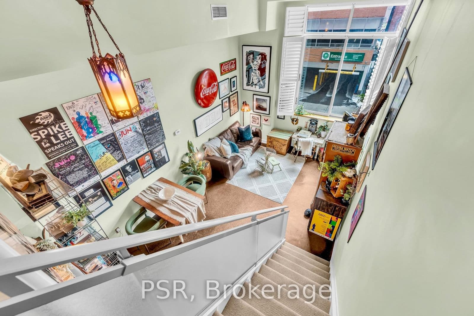 160 Baldwin Street, Unit 205