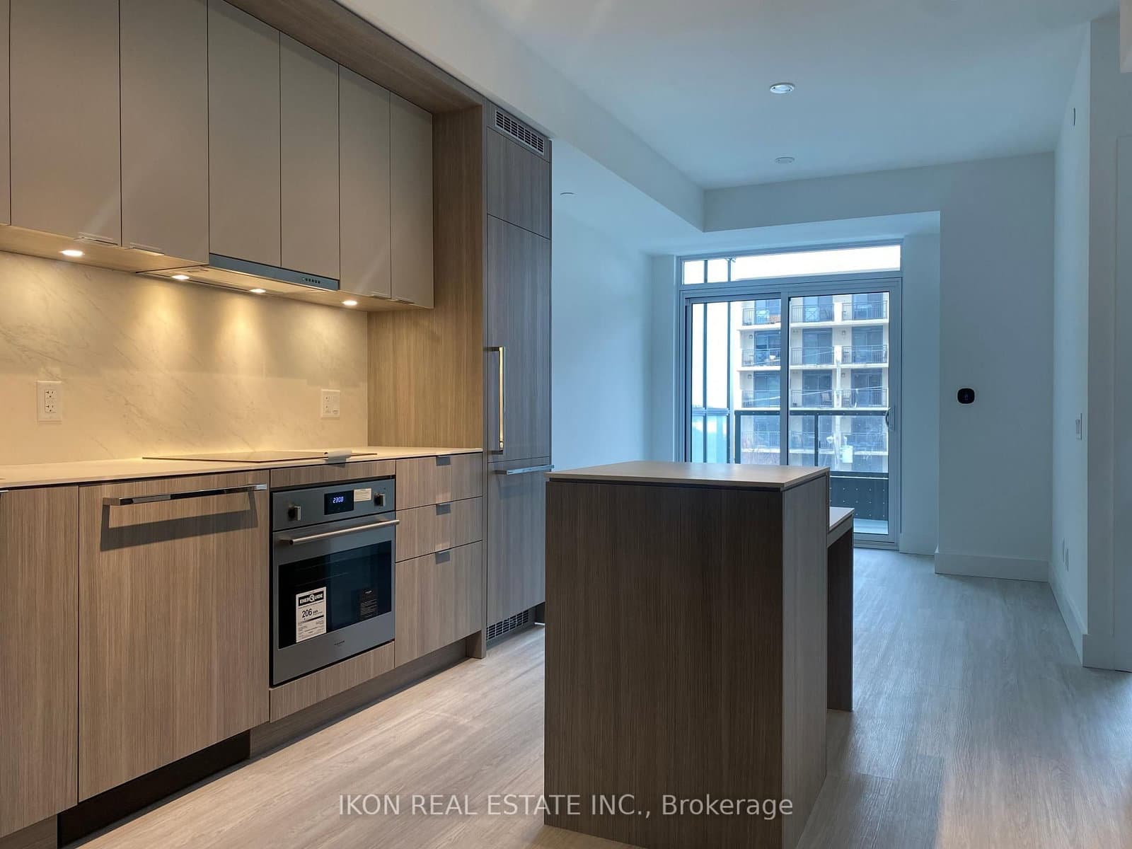 6 Greenbriar Road, Unit 325