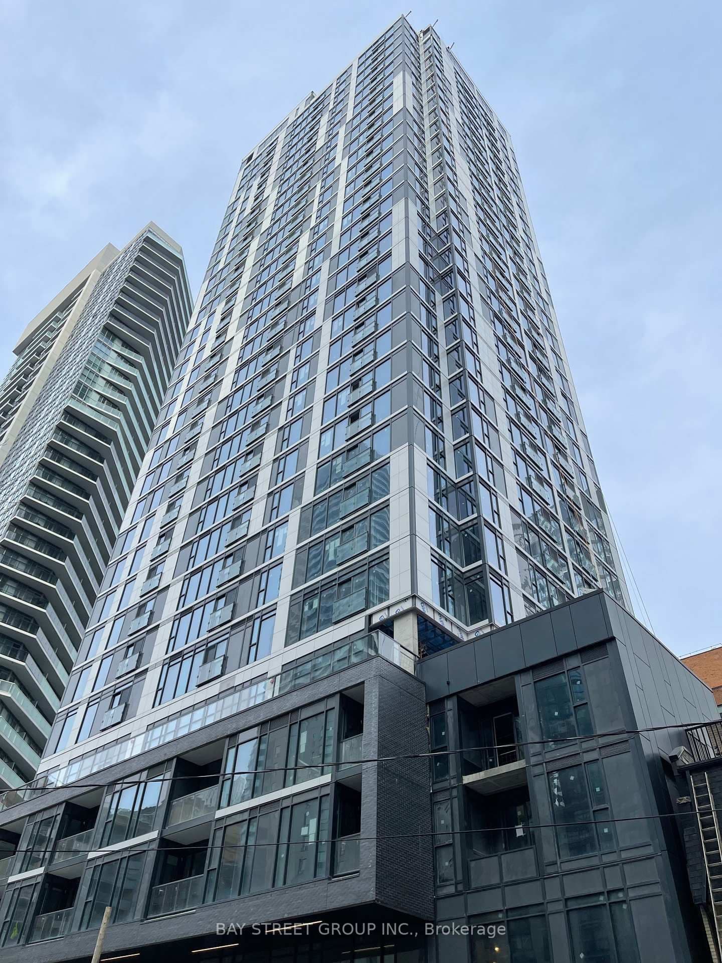 65 Mutual Street, Unit 2305