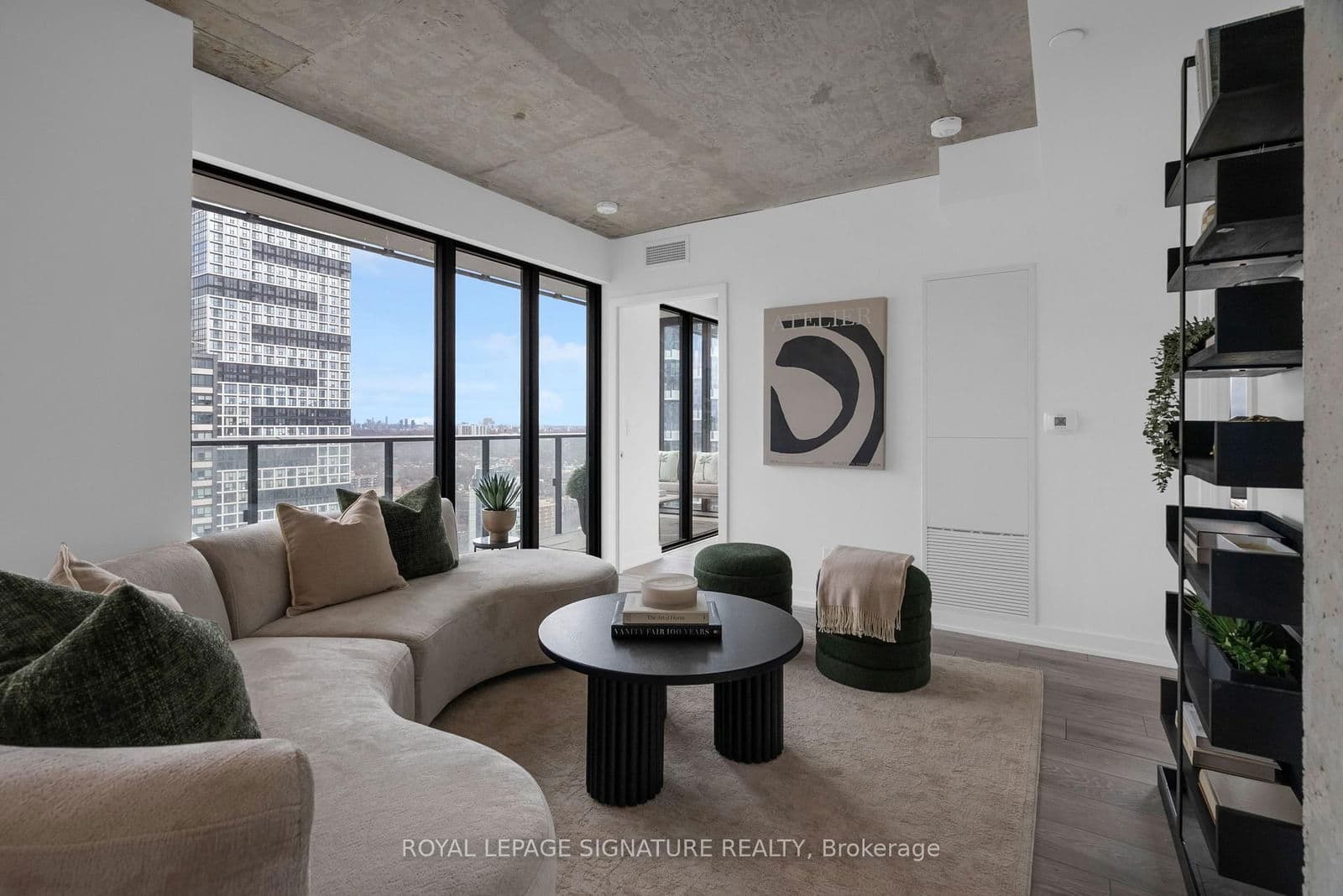 47 Mutual Street, Unit 3005