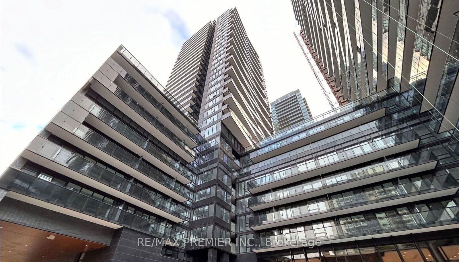 127 Broadway Avenue, Unit 2003