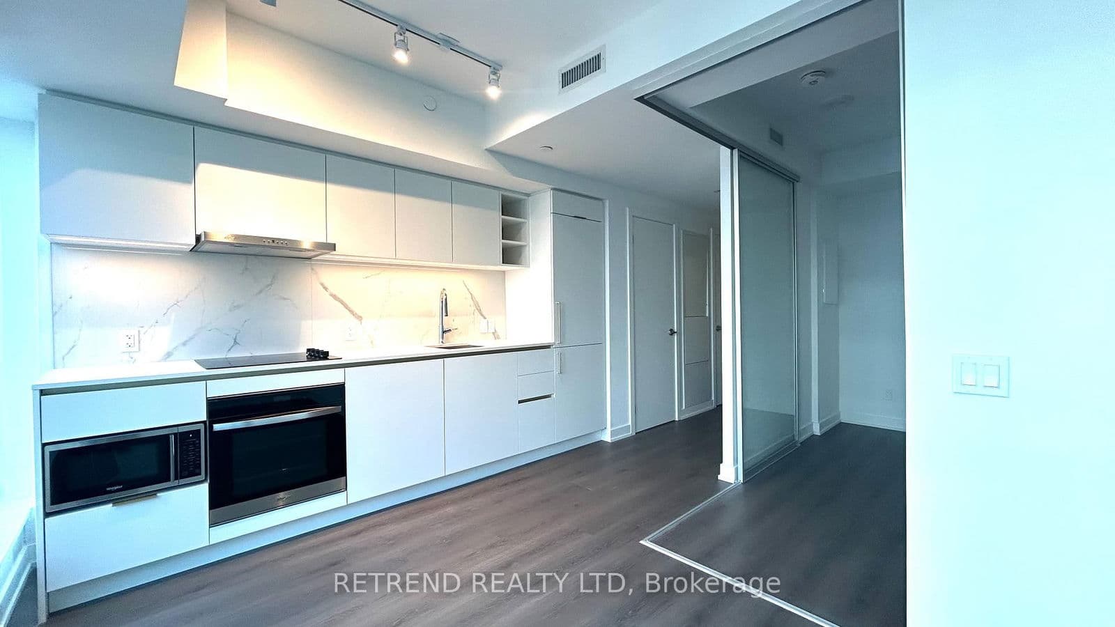 8 Wellesley Street W, Unit 1505