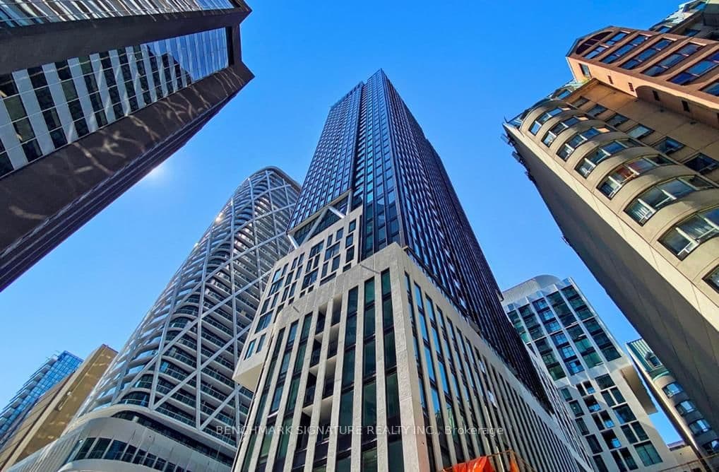 238 Simcoe Street, Unit 3908