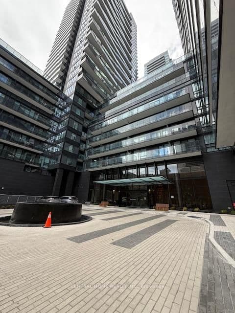 117 Broadway Avenue, Unit 3113