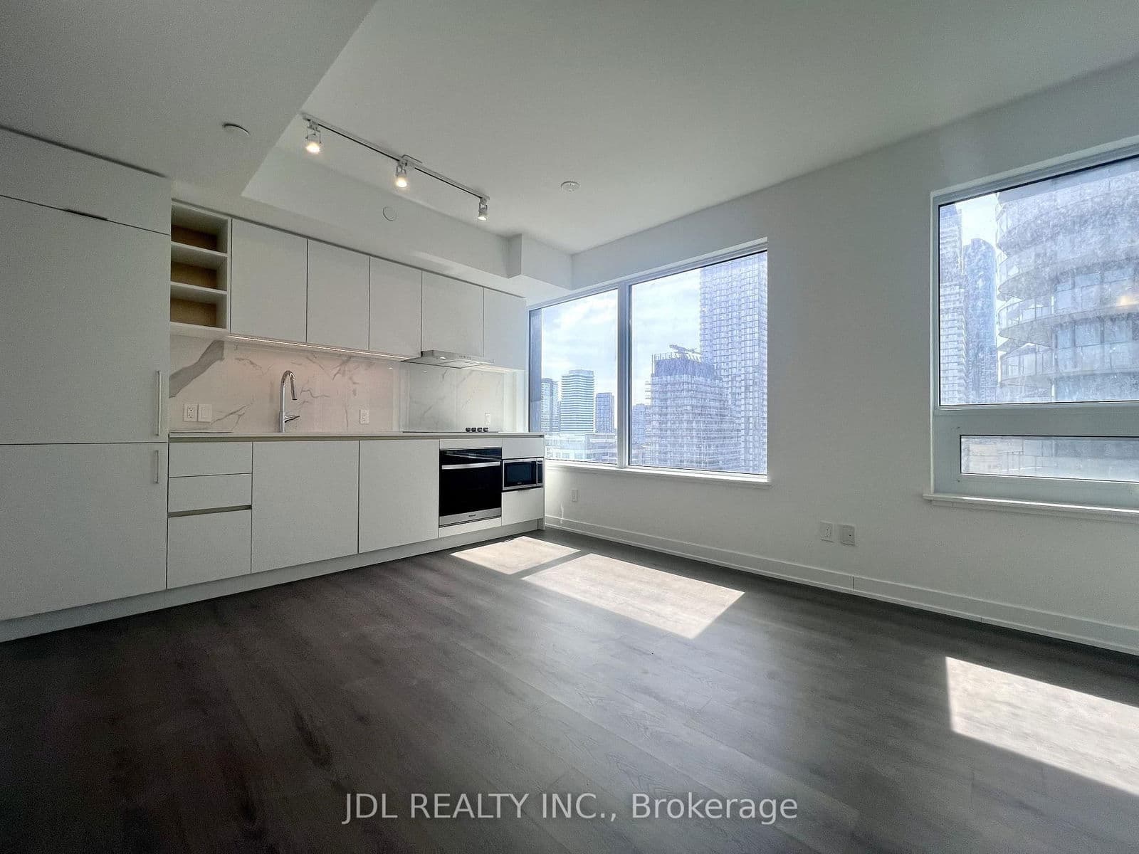 8 Wellesley Street W, Unit 2115