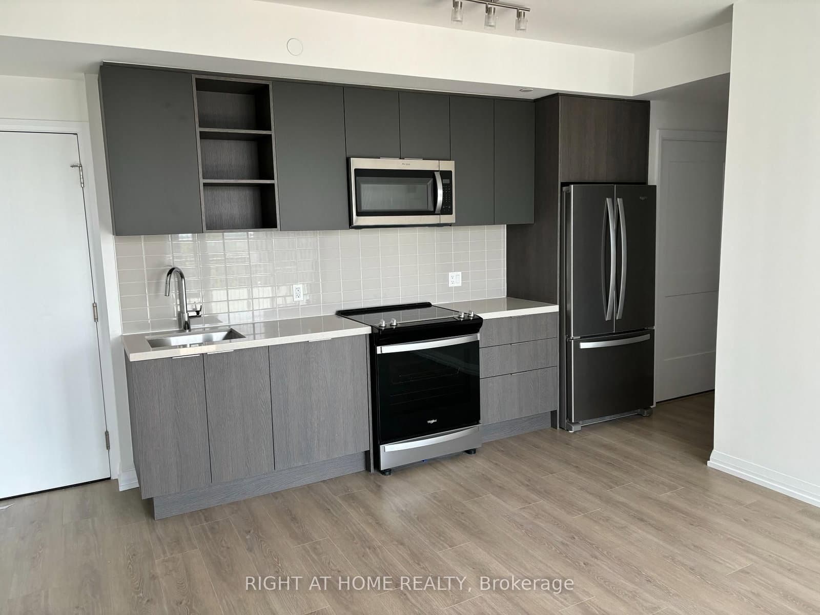 50 Dunfield Avenue, Unit 3118