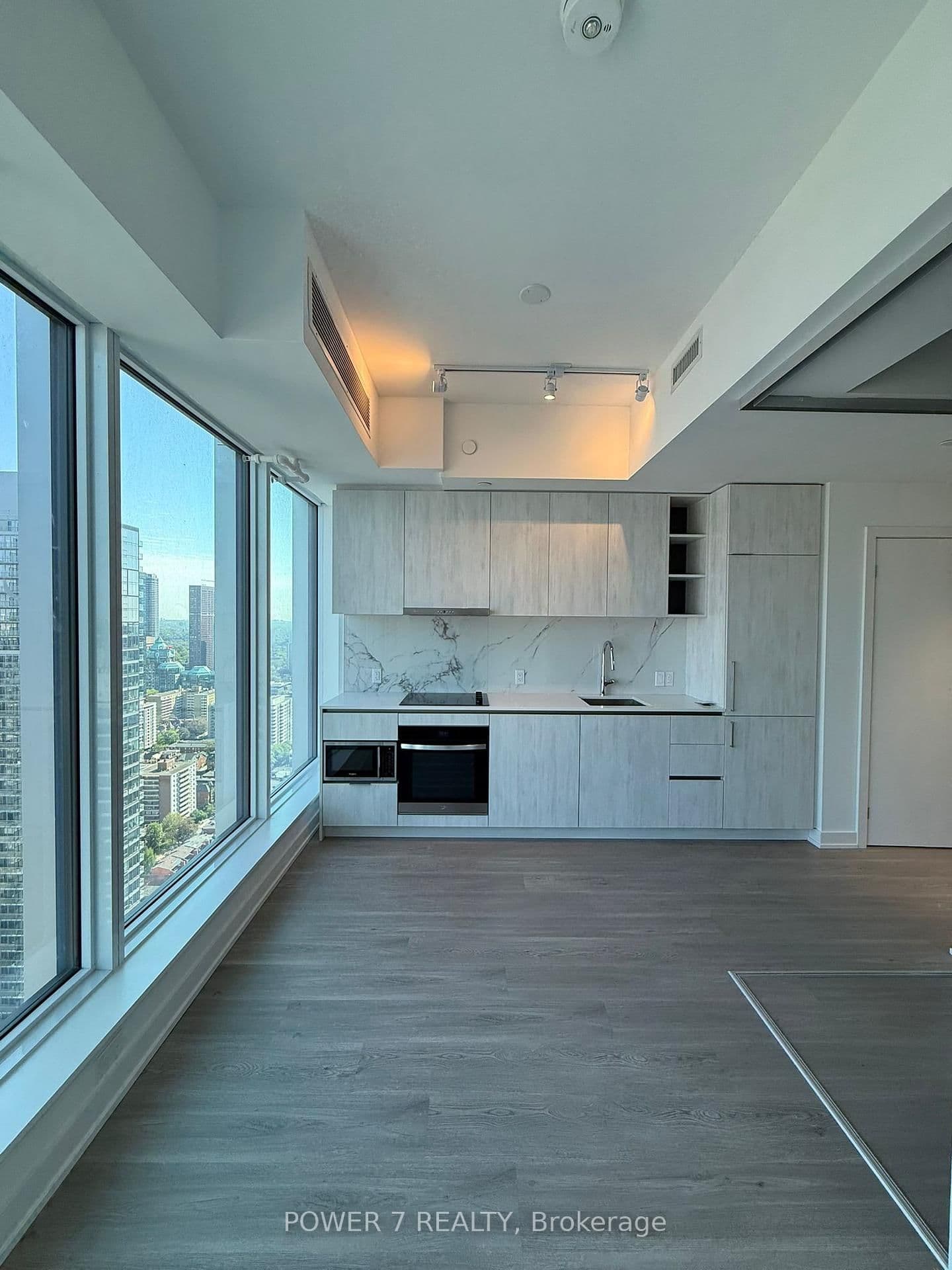 8 Wellesley Street W, Unit 4605