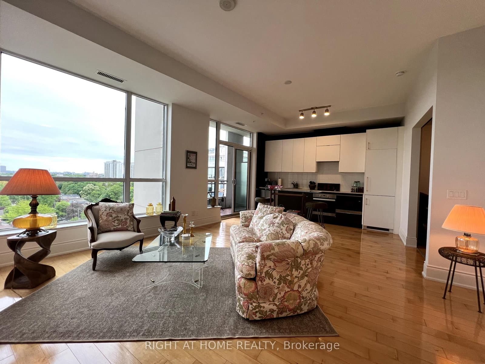 23 W Glebe Road W, Unit 906