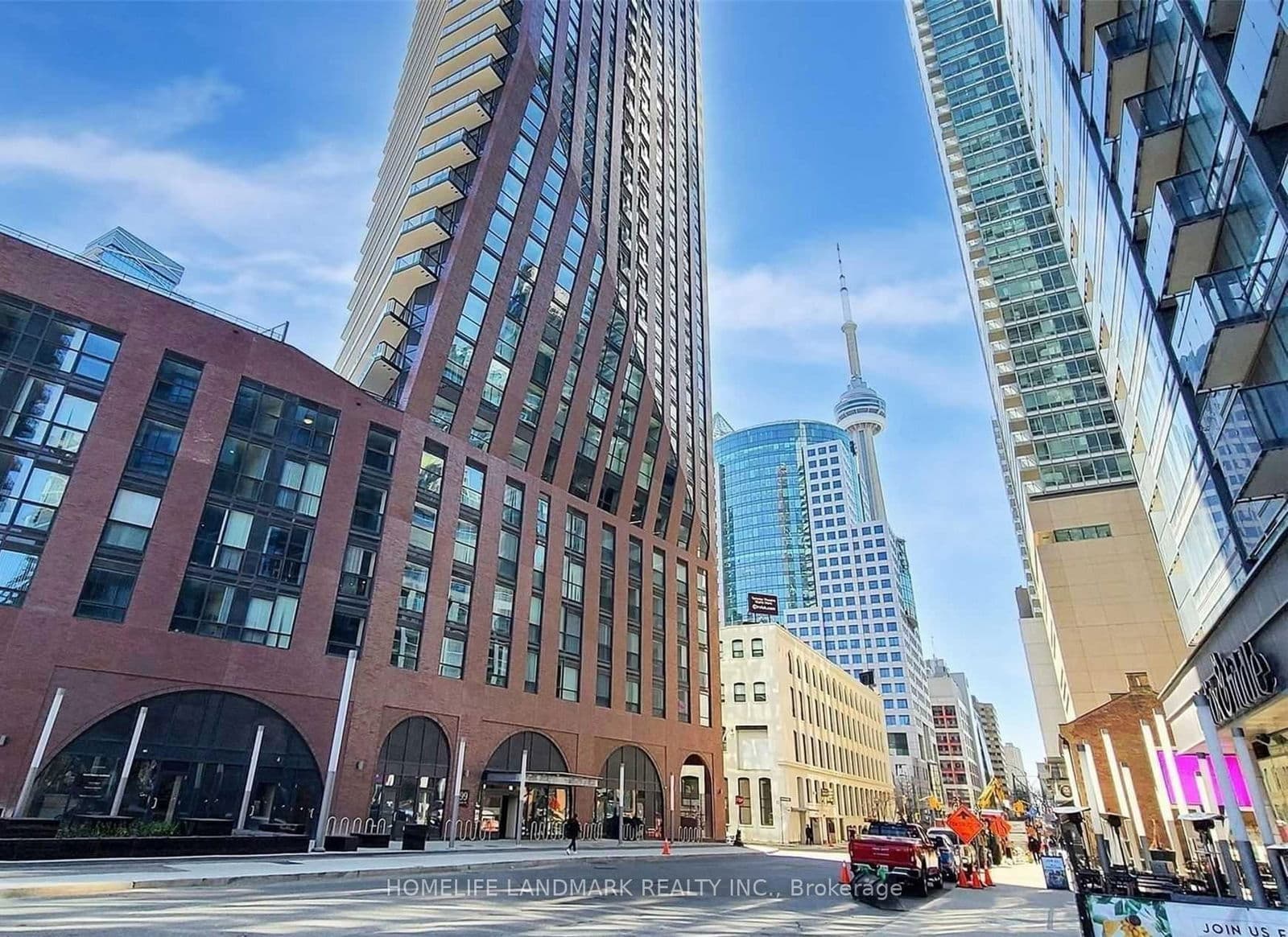 99 John Street, Unit 507