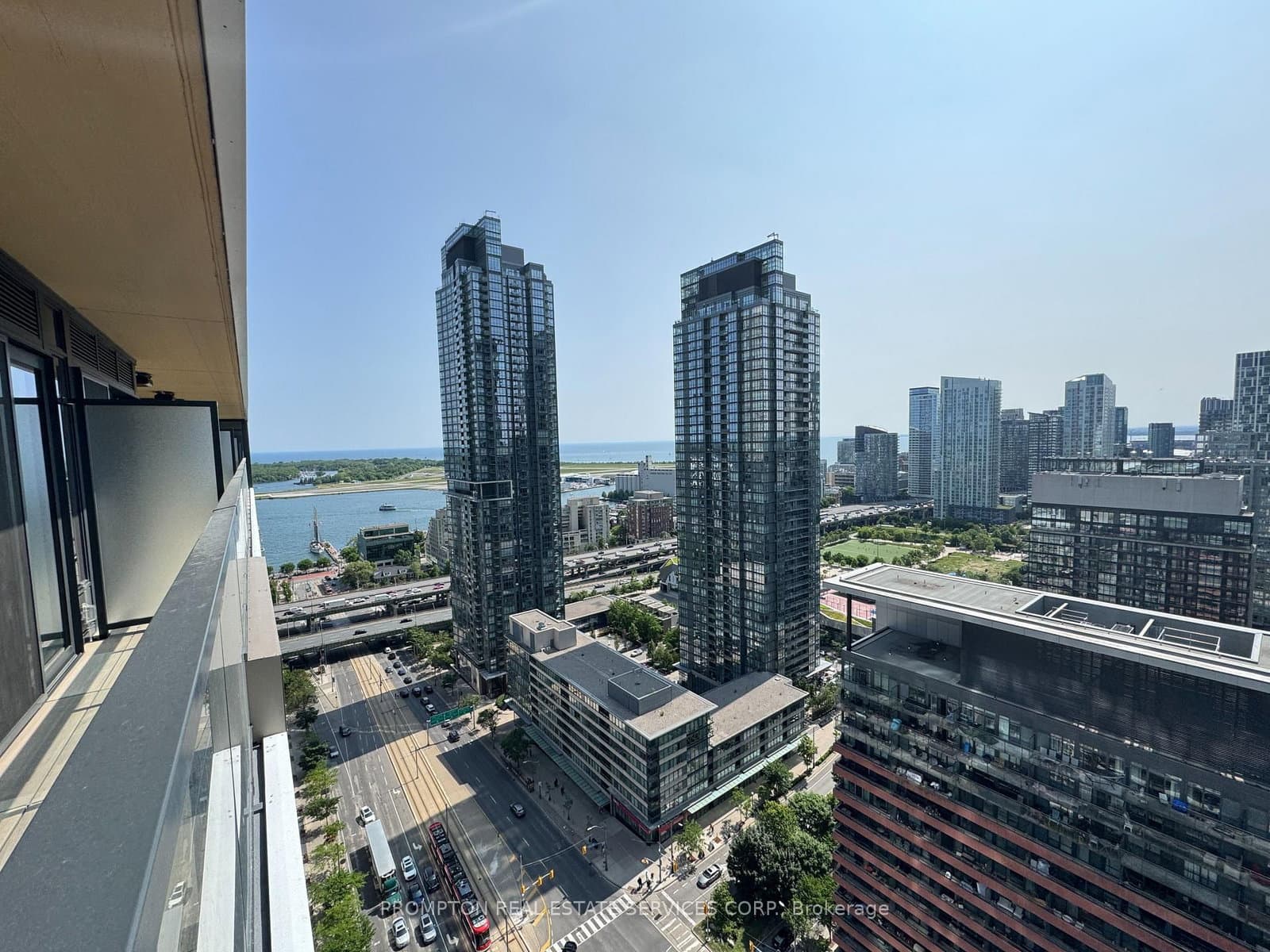 3 Concord Cityplace Way, Unit 2802