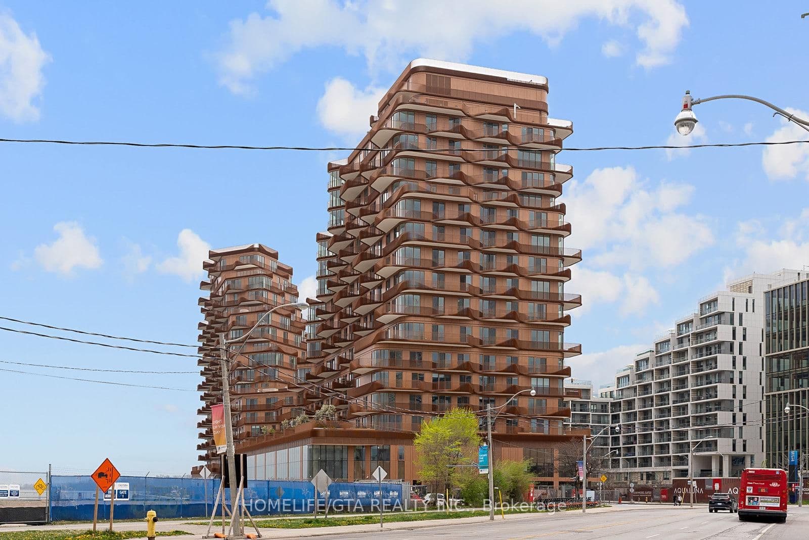 155 Merchants' Wharf, Unit 1128