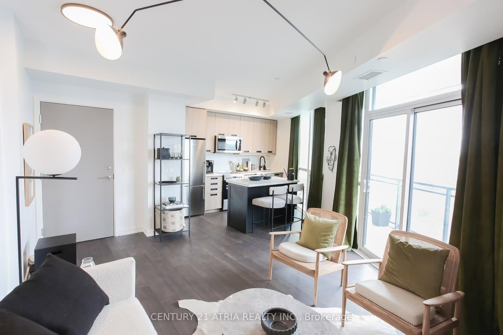 99 John Street, Unit 4605