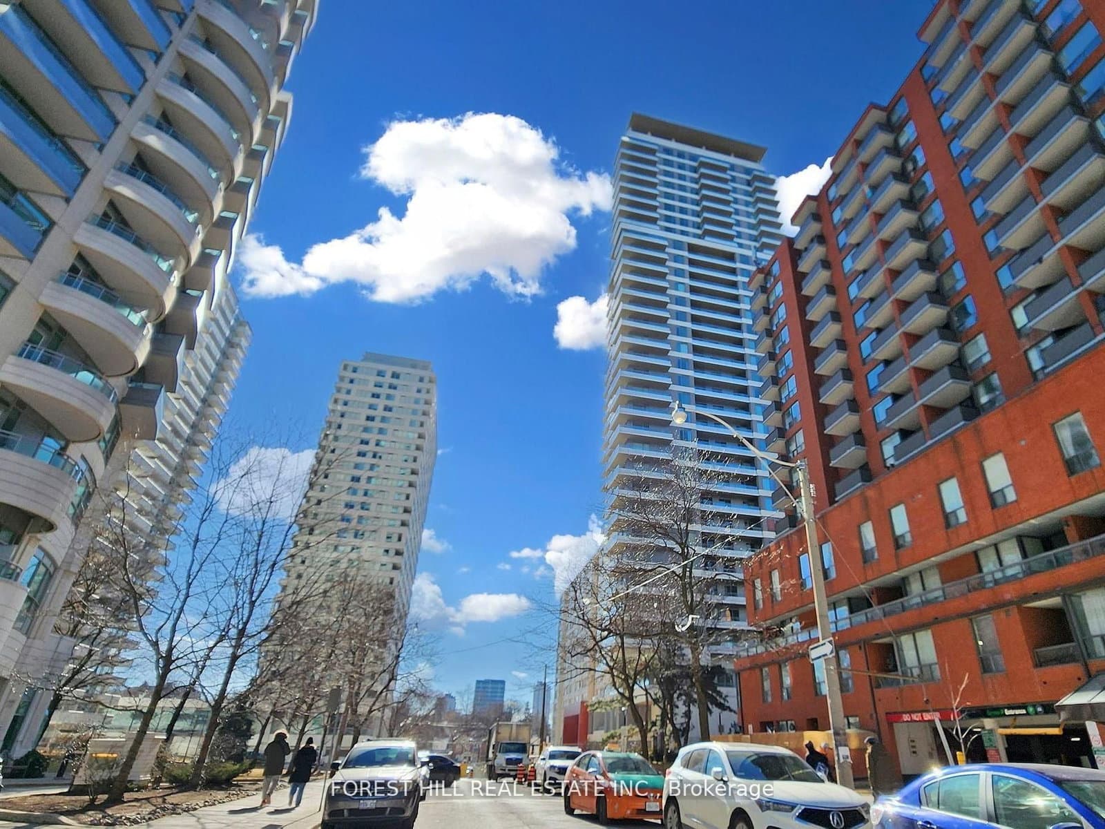 50 Dunfield Avenue, Unit 2719