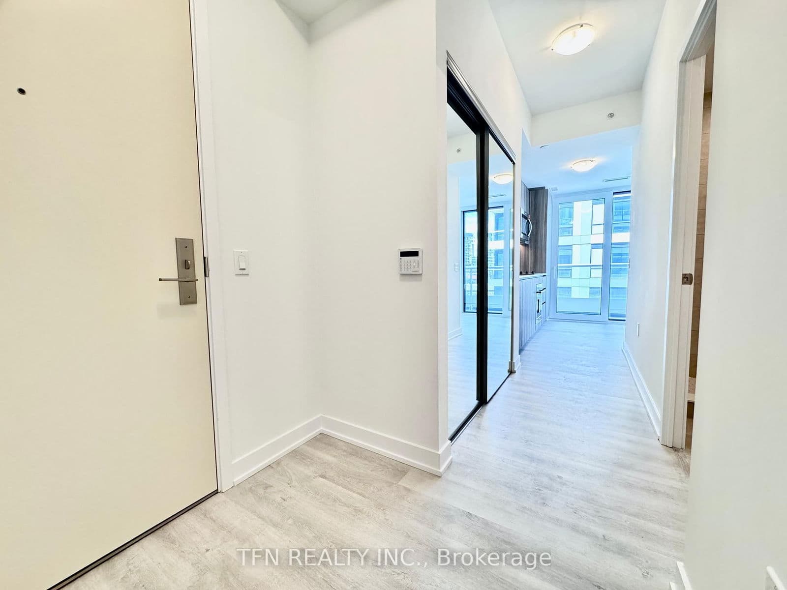 15 Richardson Street, Unit 616