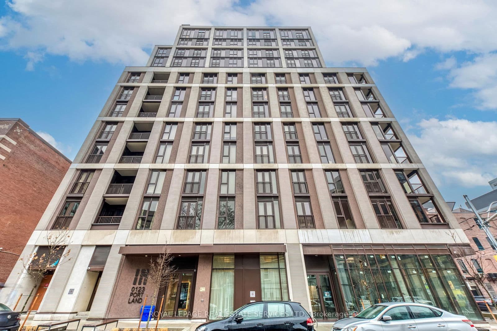 123 Portland Street, Unit 1004