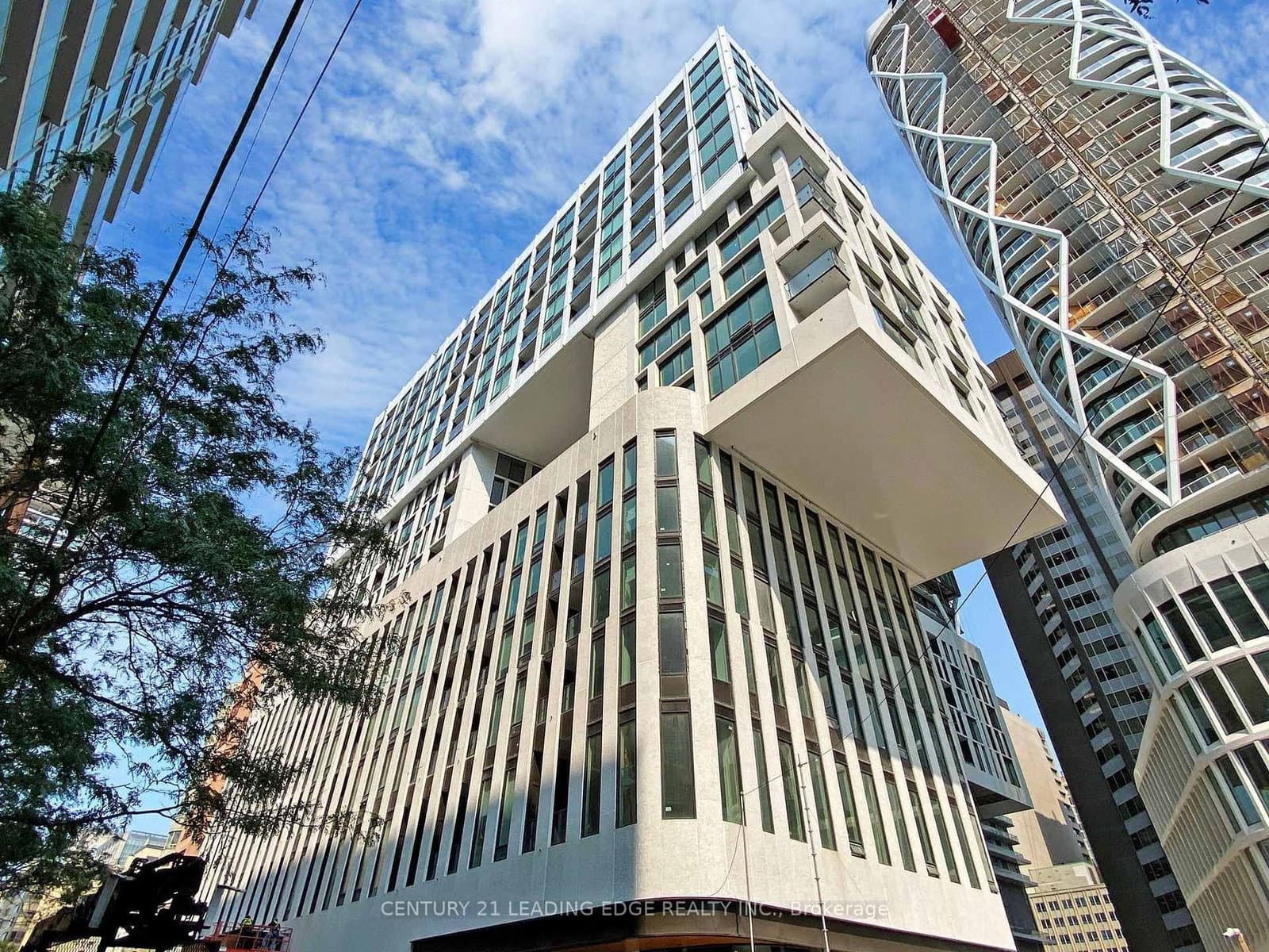 121 St Patrick Street, Unit 1522