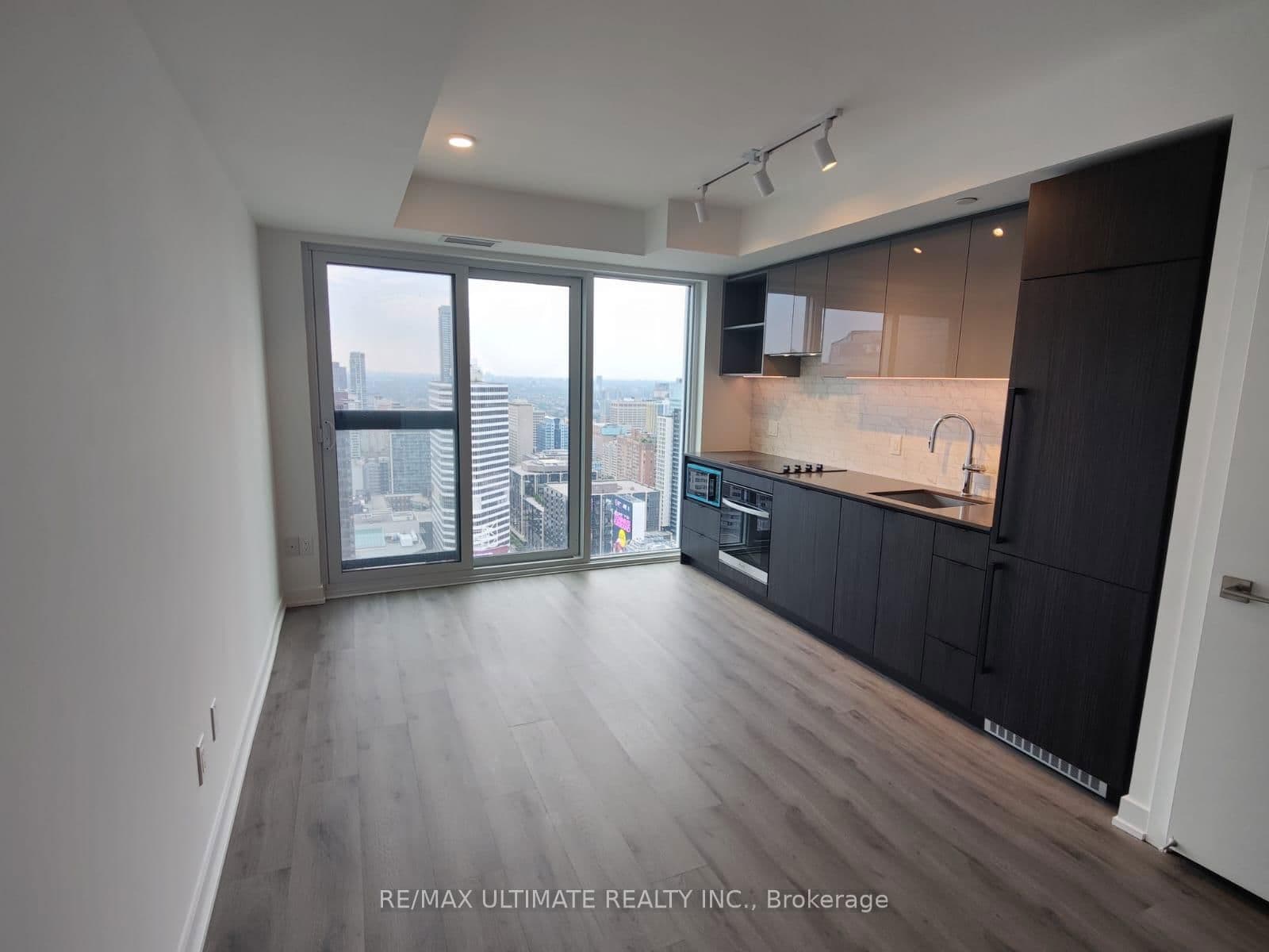 252 Church Street, Unit 4602