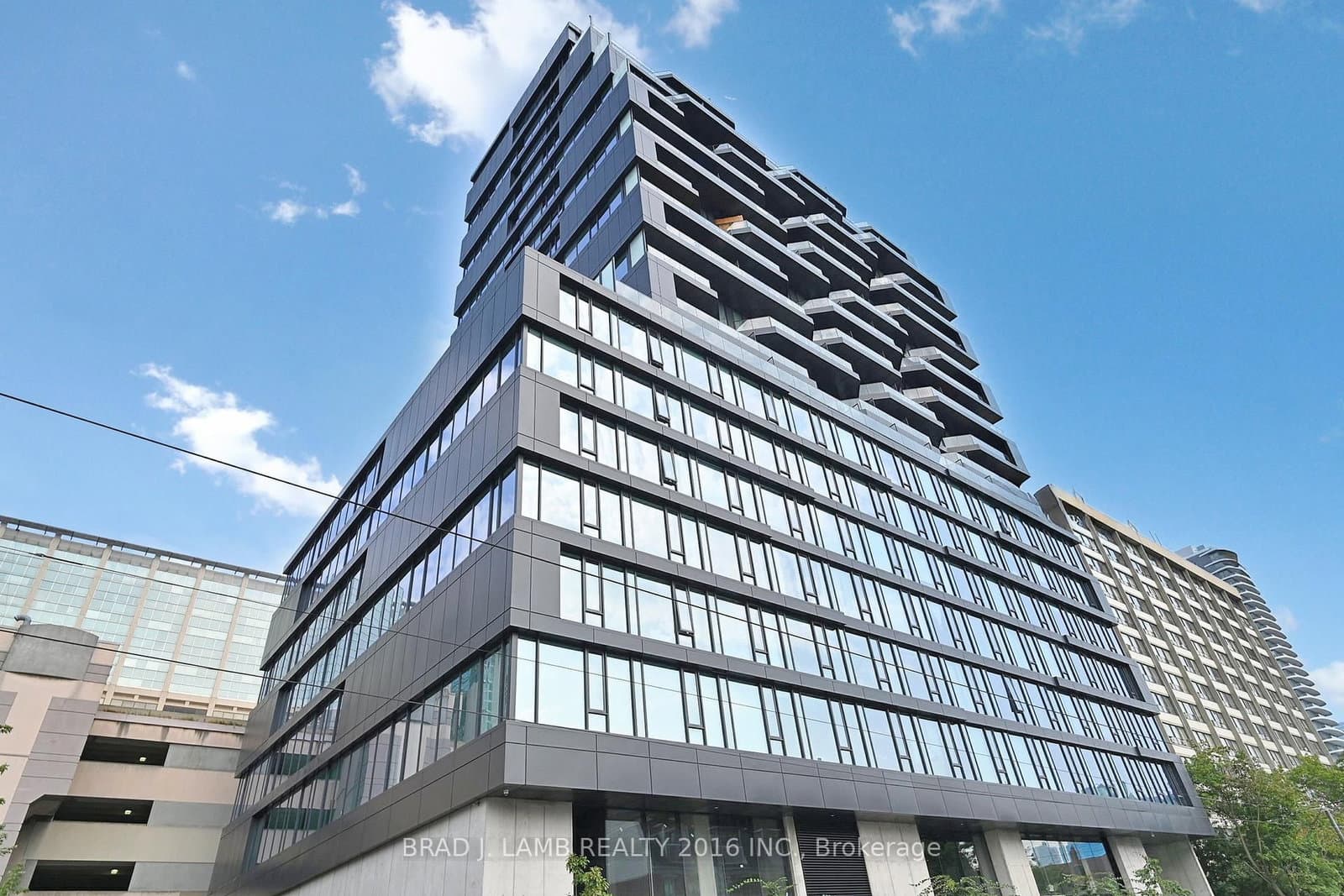 195 McCaul Street, Unit 1511