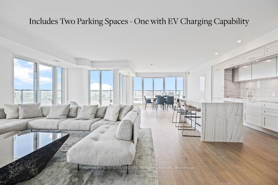 30 Inn on the Park Drive, Unit 1109