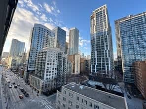 47 Mutual Street, Unit 905