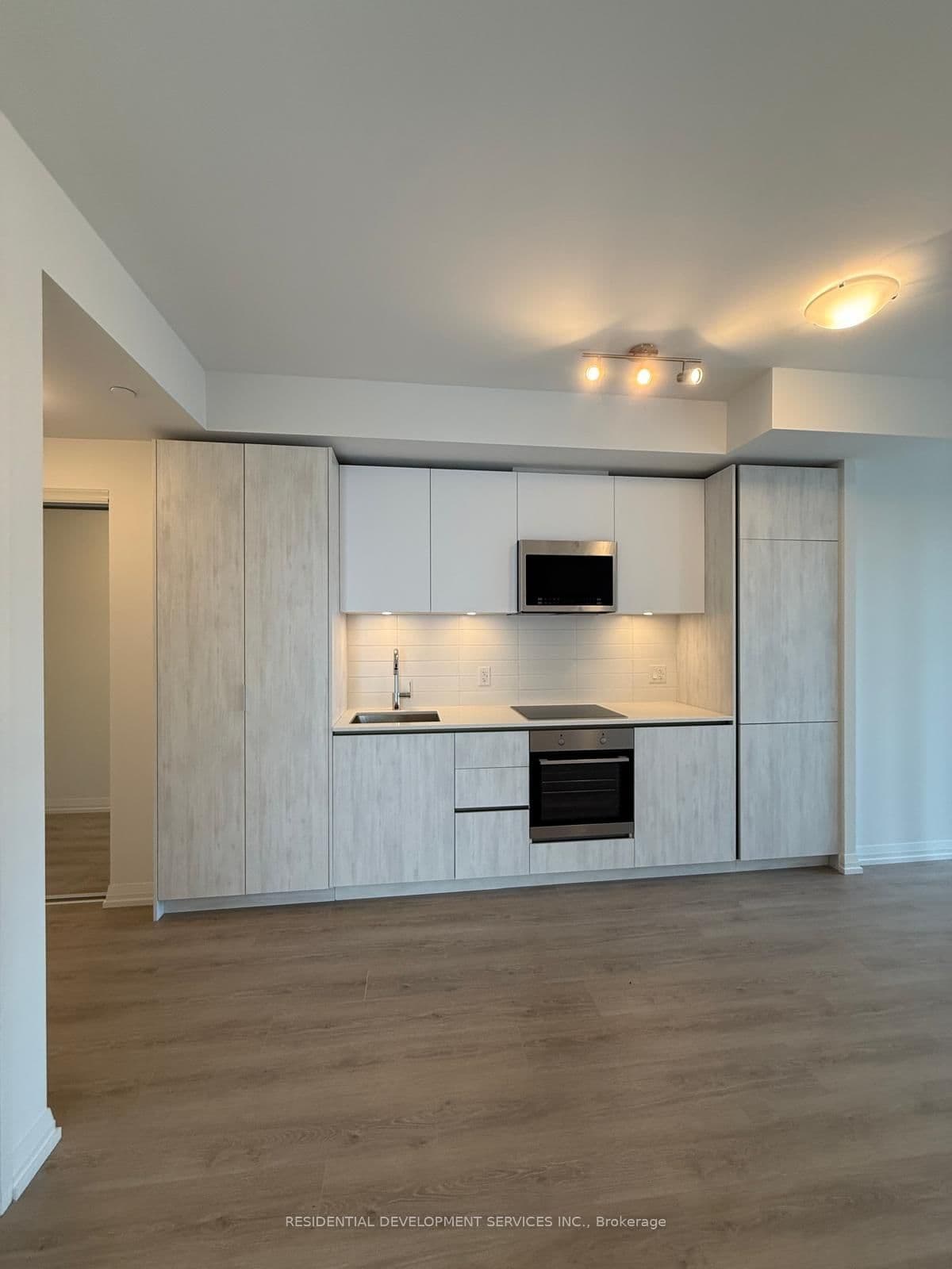 28 Widmer Street, Unit 4623