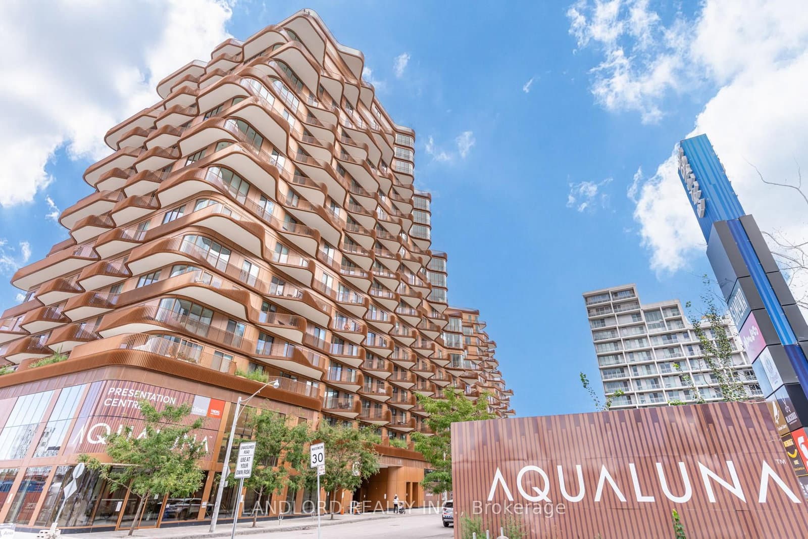 155 Merchants' Wharf, Unit 1207