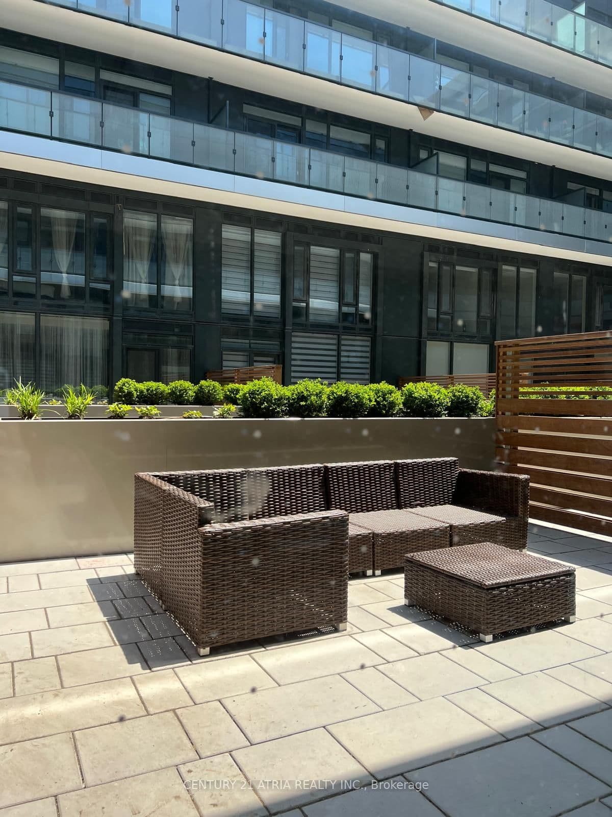 180 Mill Street, Unit S138