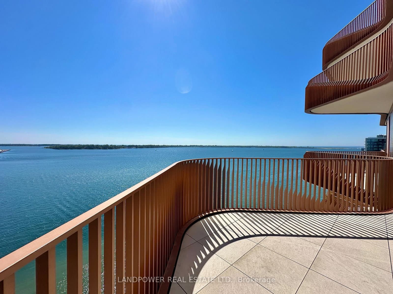 155 Merchants' Wharf, Unit 1111