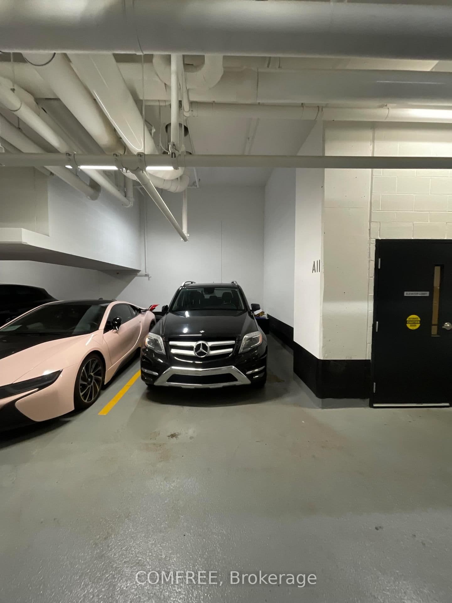 81 Wellesley Street E