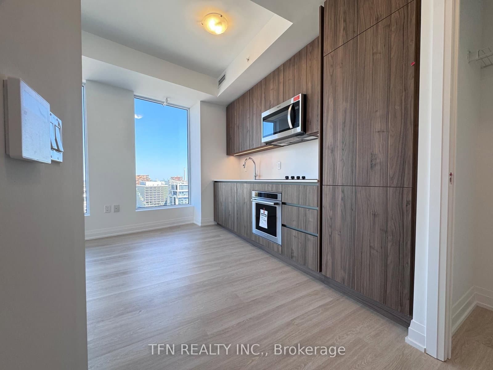 15 Richardson Street, Unit 1705