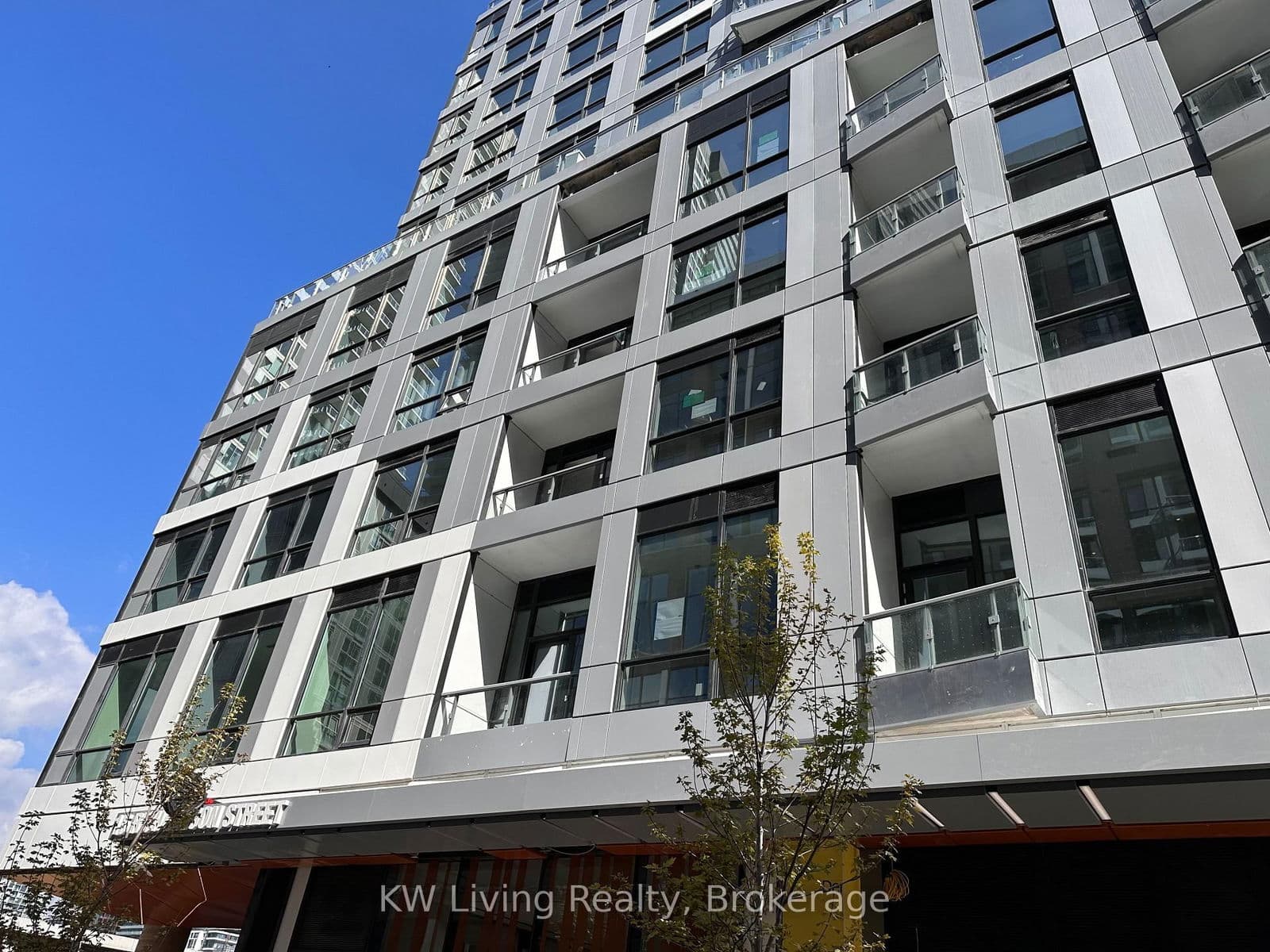 15 Richardson Street, Unit 1706