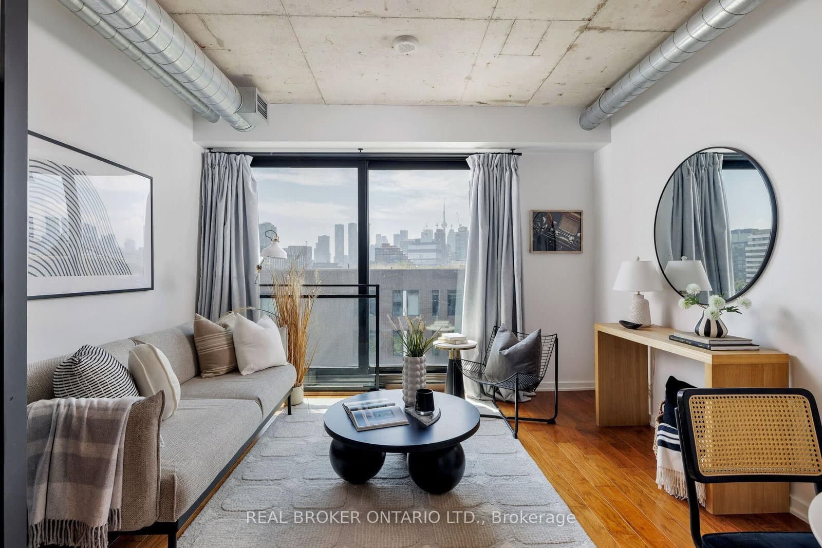 #539 - 47 Lower River Street