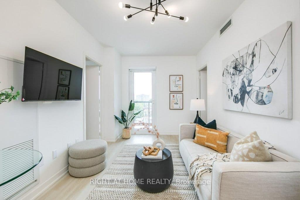 500 Wilson Avenue, Unit 701