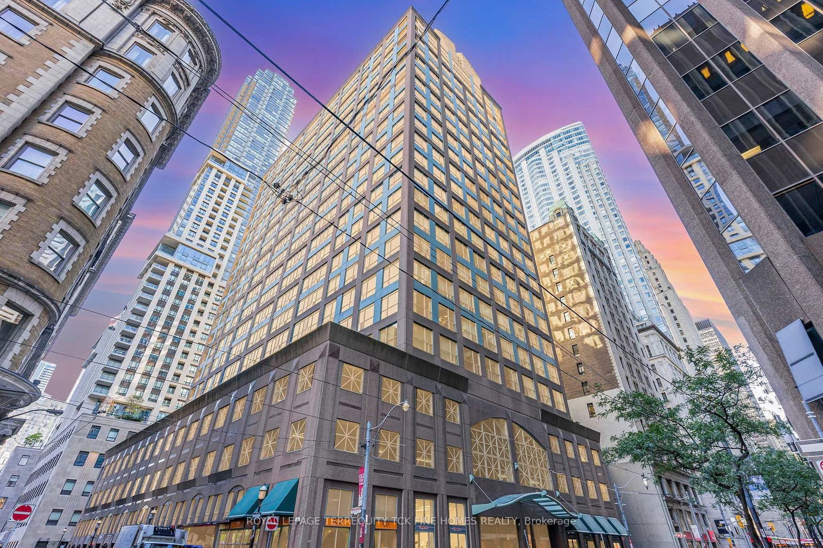 #2105 - 7 King Street E