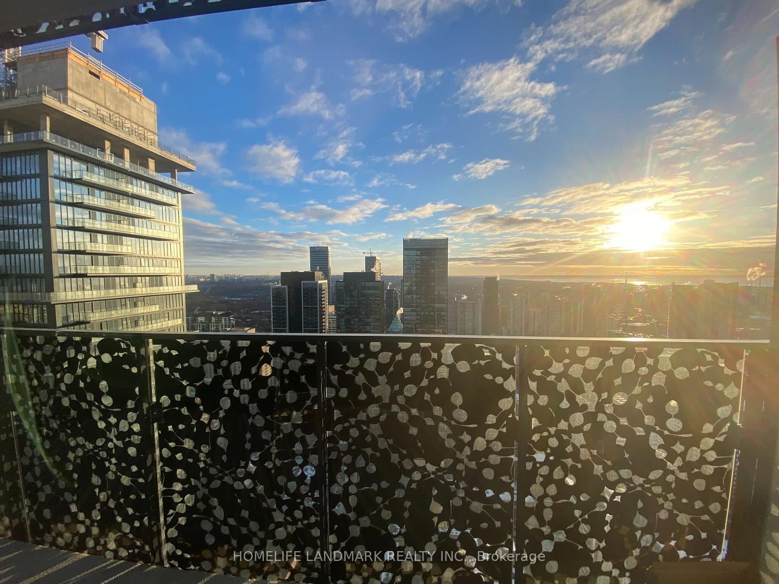 #4511 - 55 Charles Street E