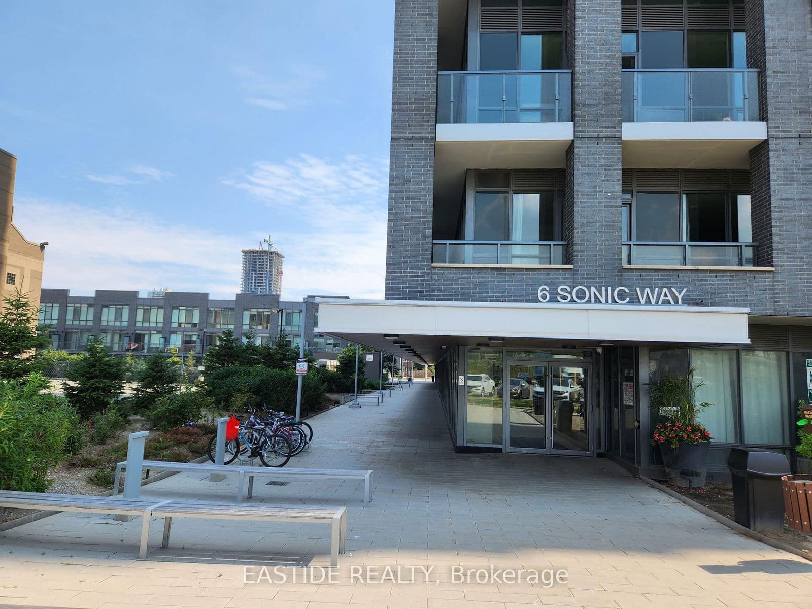 6 Sonic Way, Unit 2704