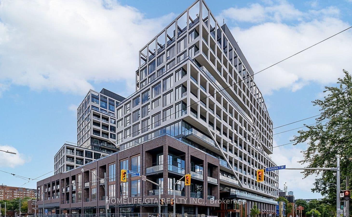 115 Denison Avenue, Unit 1112