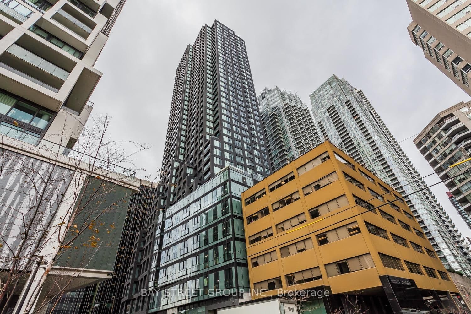 20 Soudan Avenue, Unit 2303