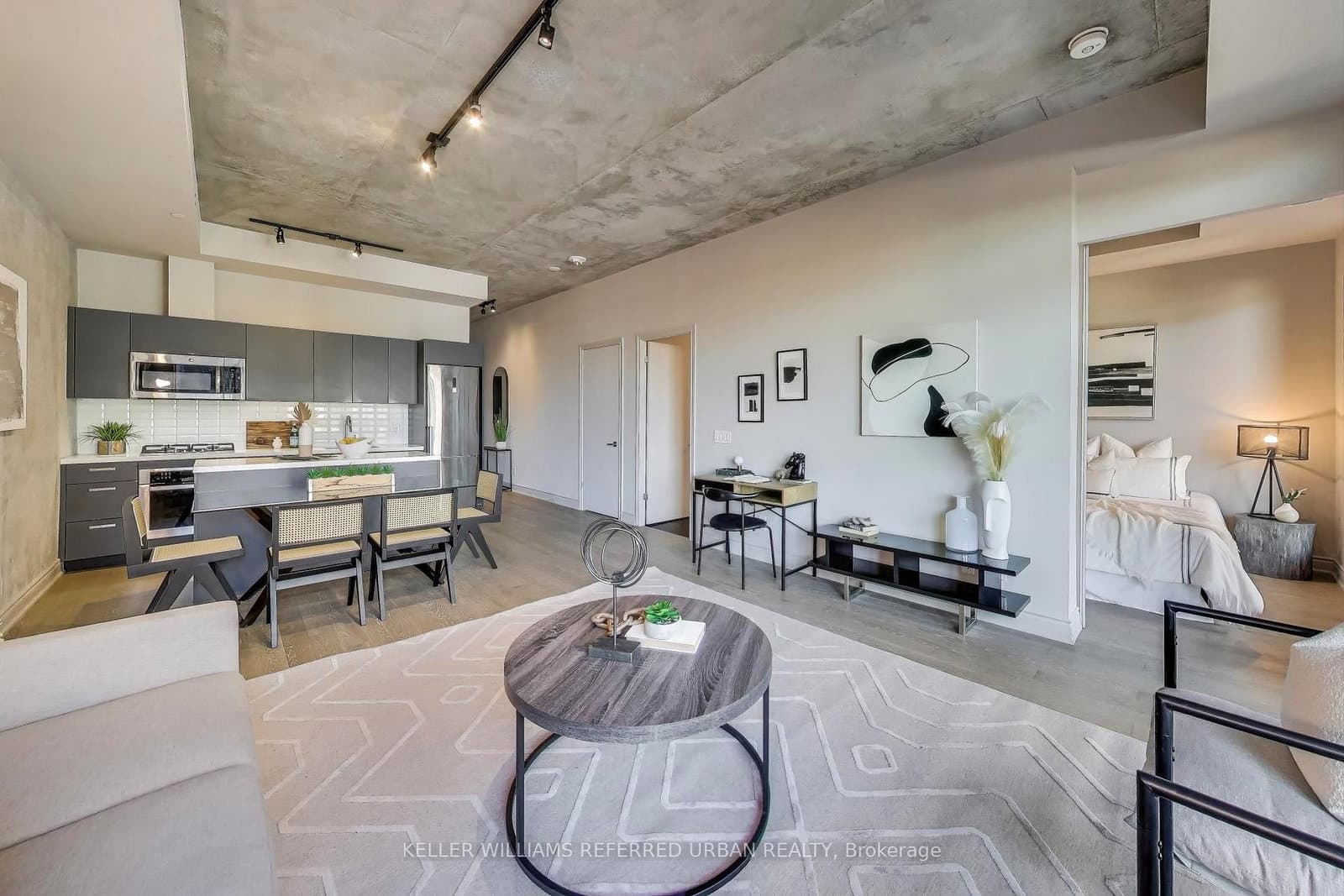 608 Richmond Street W, Unit 616