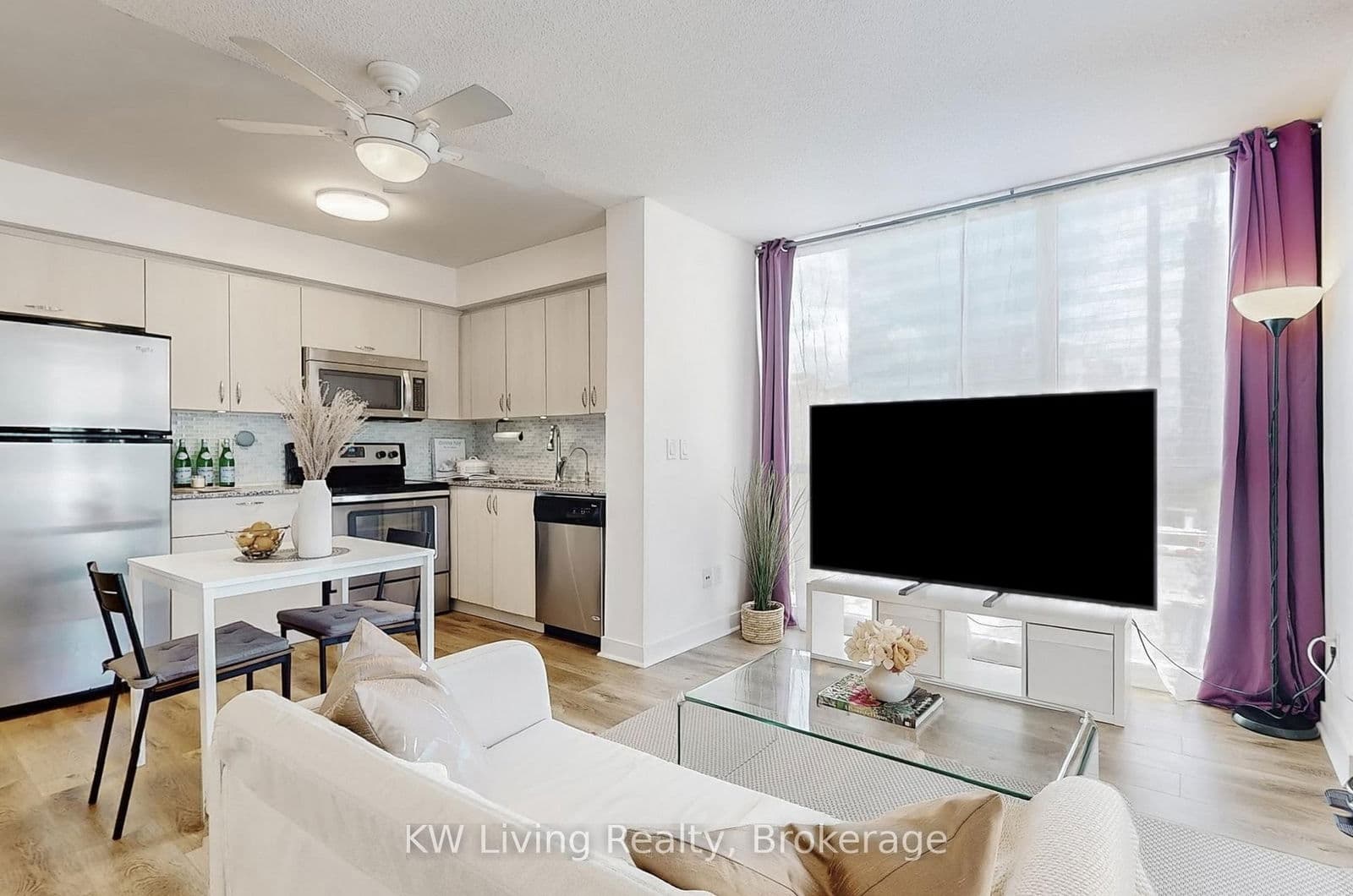 #409 - 5740 Yonge Street