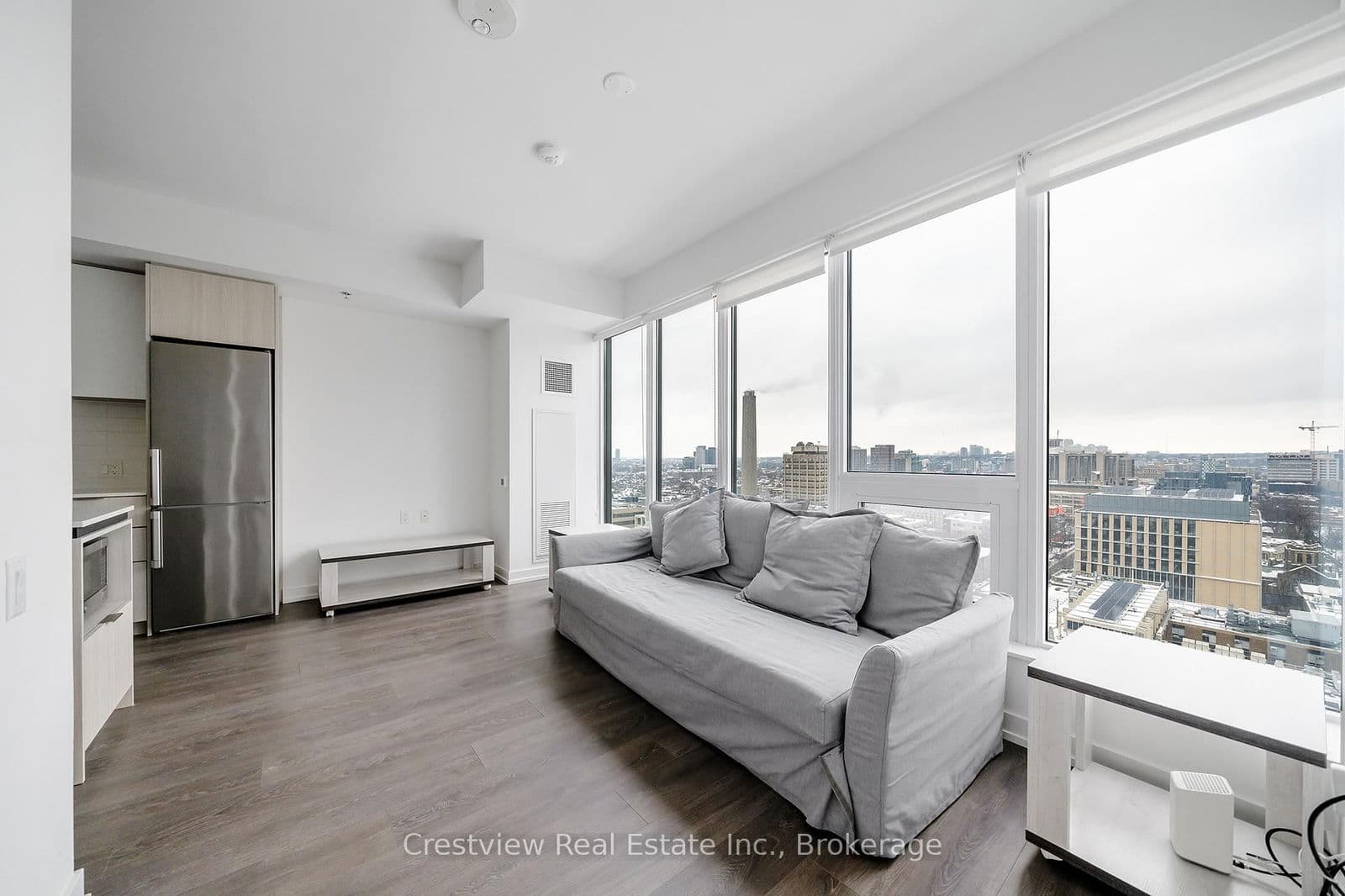 #2006 - 203 college Street