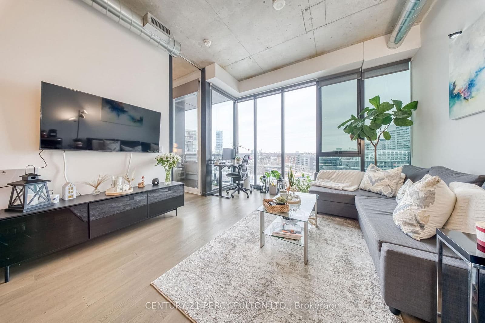 170 Bayview Avenue, Unit 916