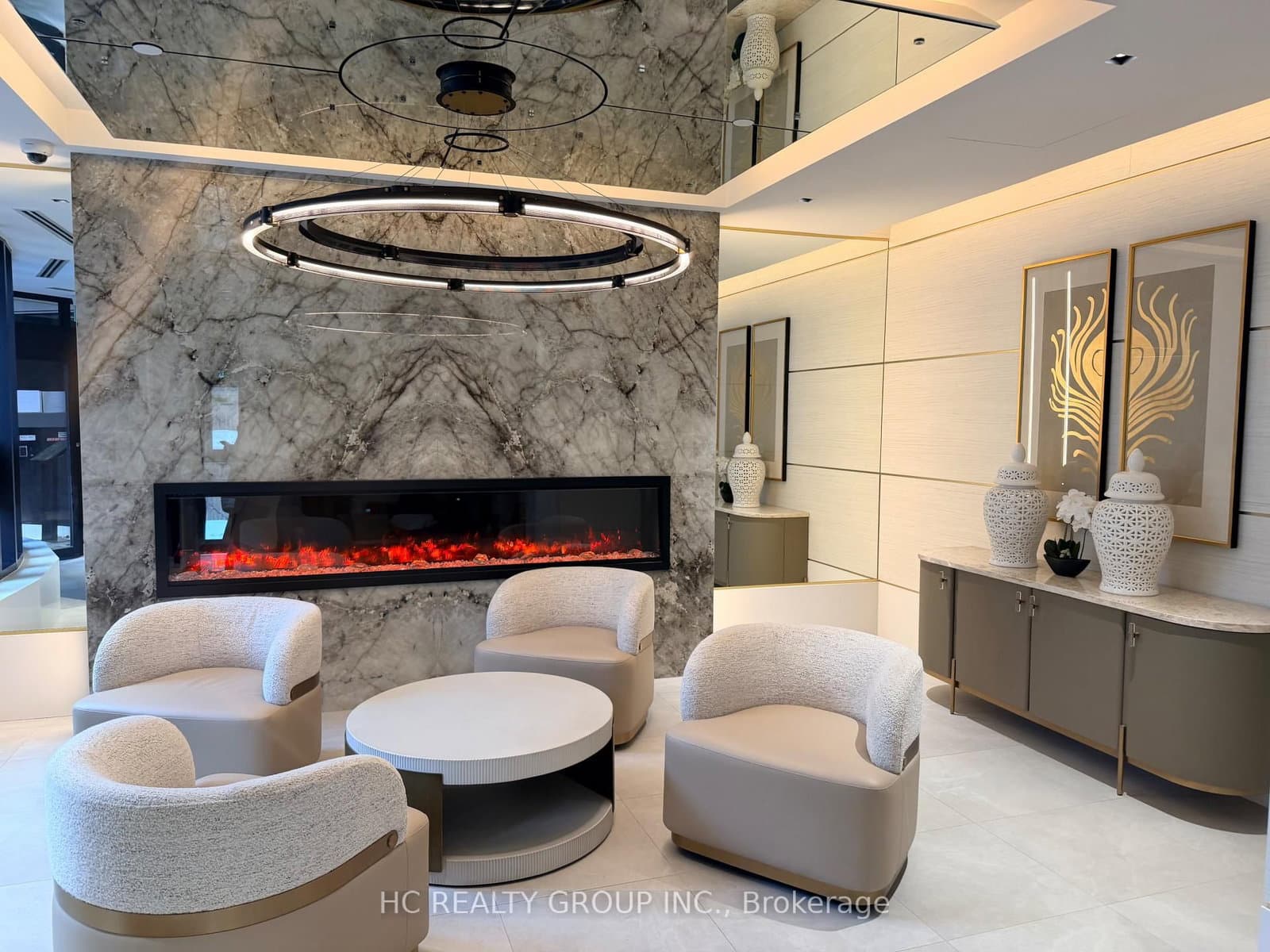 5858 Yonge Street, Unit 1811