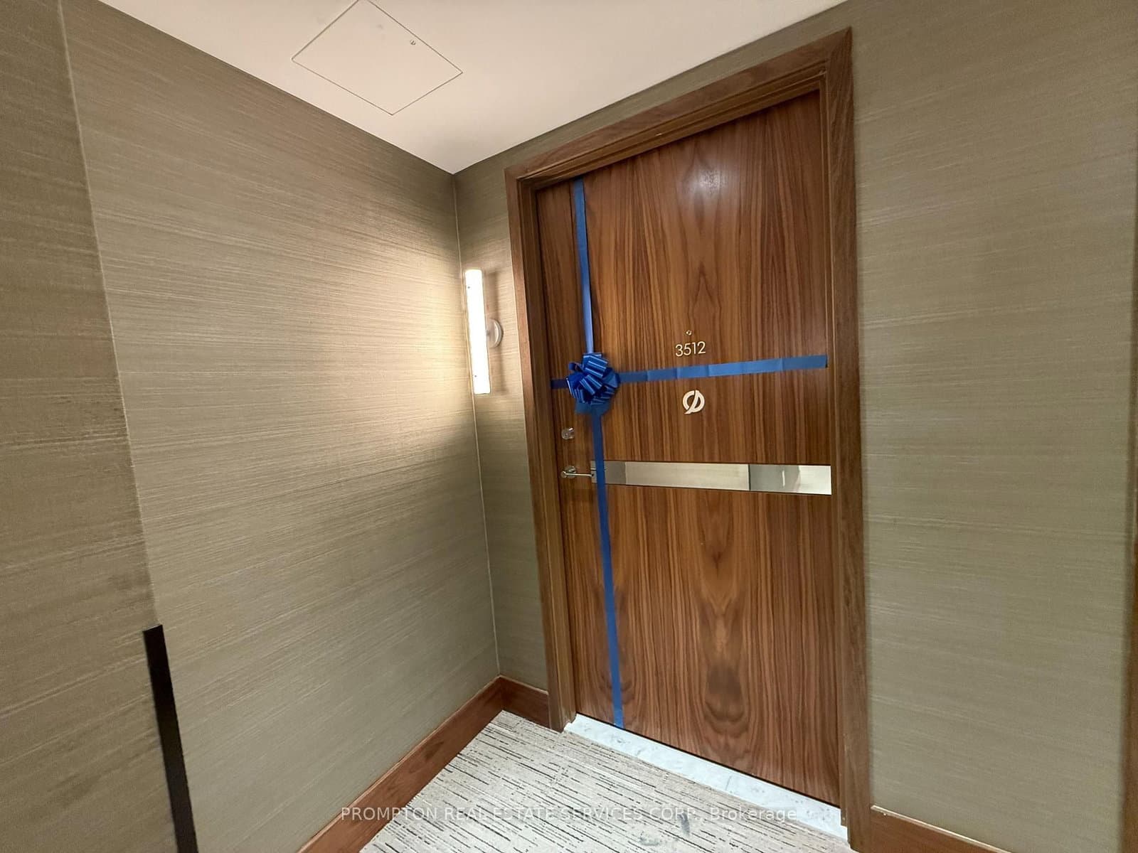 3 Concord Cityplace Way, Unit 3512