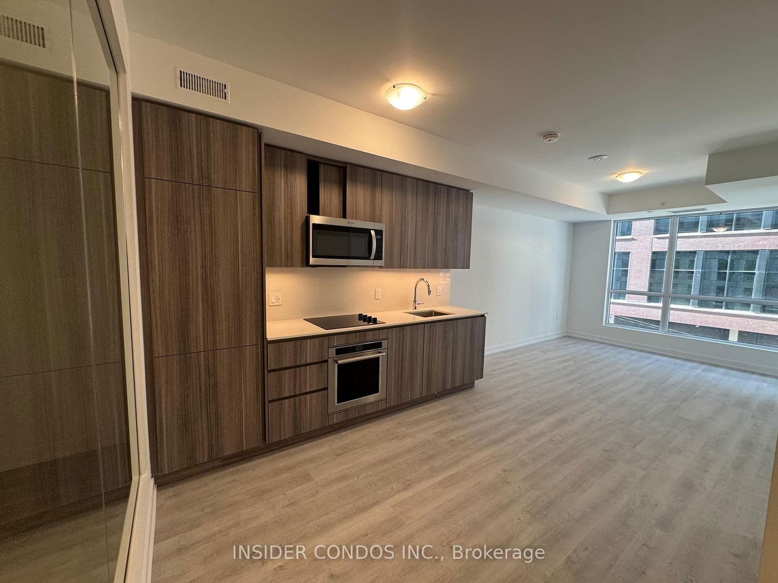 15 Richardson Street, Unit 331