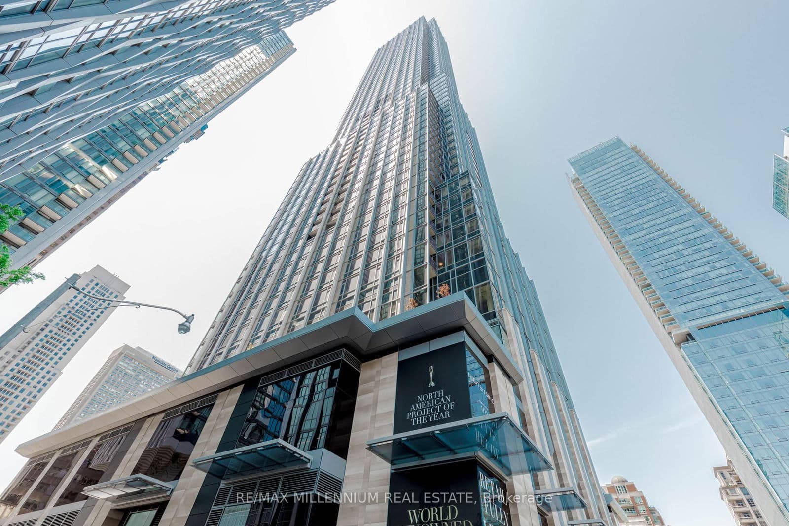 11 Yorkville Avenue, Unit 4103