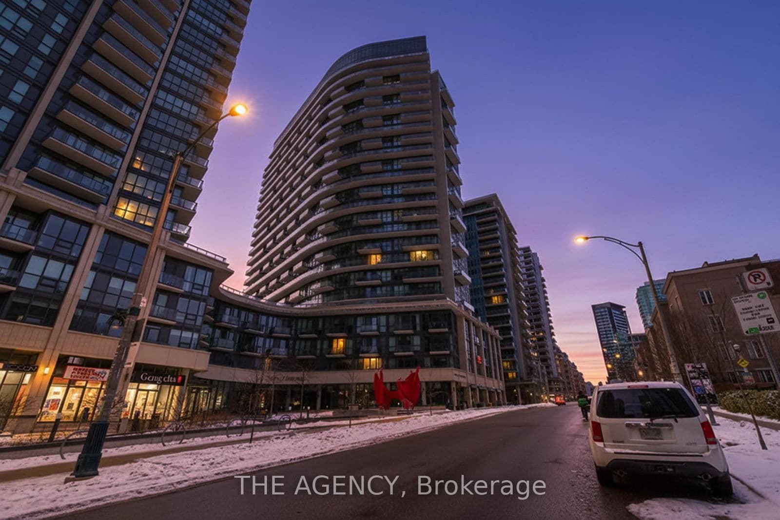 #1701 - 51 East Liberty Street